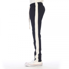 <img class='new_mark_img1' src='//img.shop-pro.jp/img/new/icons50.gif' style='border:none;display:inline;margin:0px;padding:0px;width:auto;' />EPTM��LINE Pants BLKxWHT